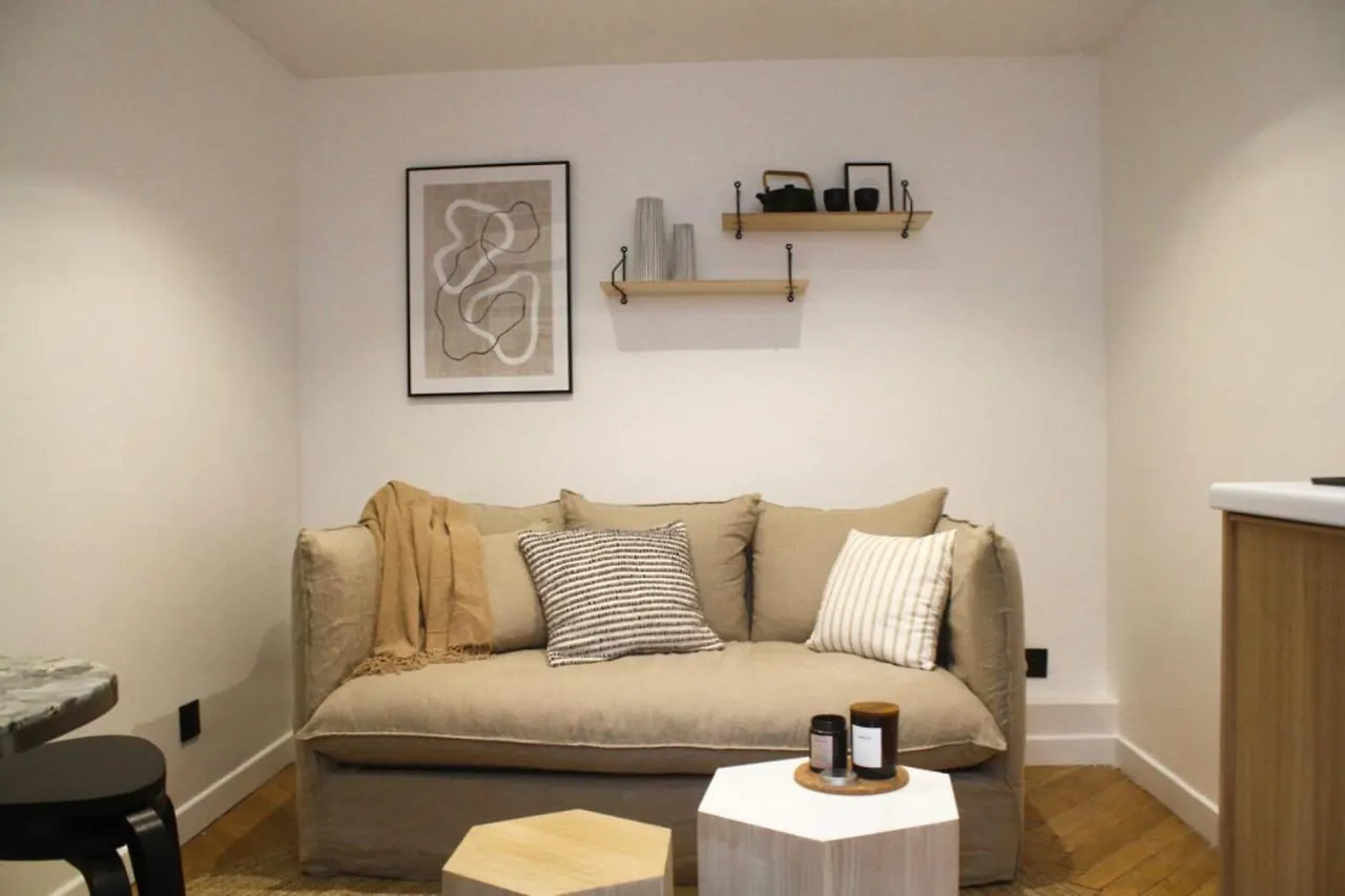 New Apt Close To Pere Lachaise 巴黎